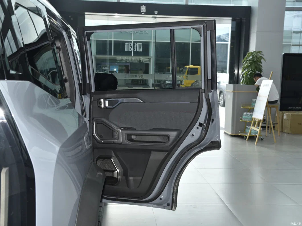 Jetour Traveler (2.0T traversing PRO) 2023 off-Road All-Gasoline Four-Wheel Drive 4WD Five-Seater SUV