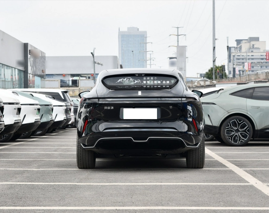 Avita 11 Carro Elétrico 555km 680km Long Endurance Dual-Motor 5 lugares 1