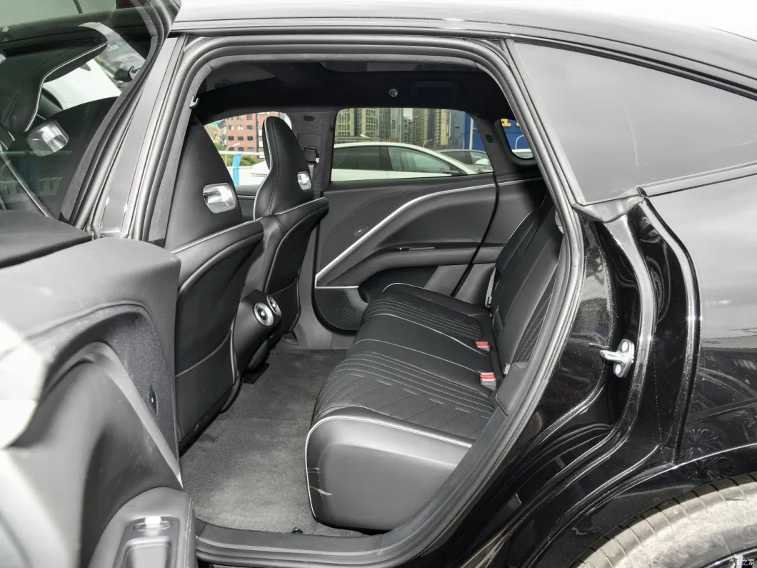 Avita 11 Carro Elétrico 555km 680km Long Endurance Dual-Motor 5 lugares 6